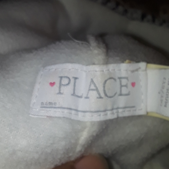 Child Place bold heart, rainbow, and star hat - Picture 3 of 9